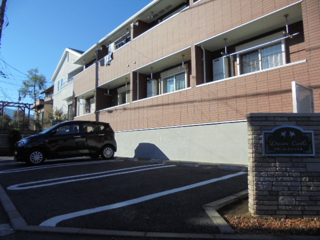 17/27 駐車場
