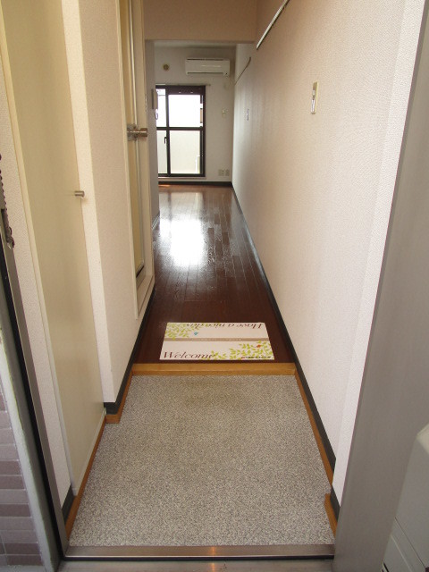 7/9 玄関