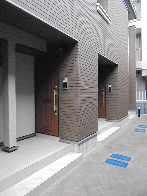 2/8 エントランス