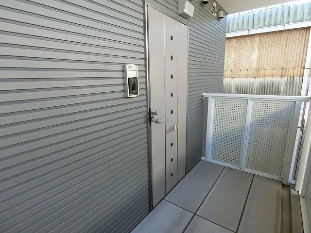 13/20 エントランス