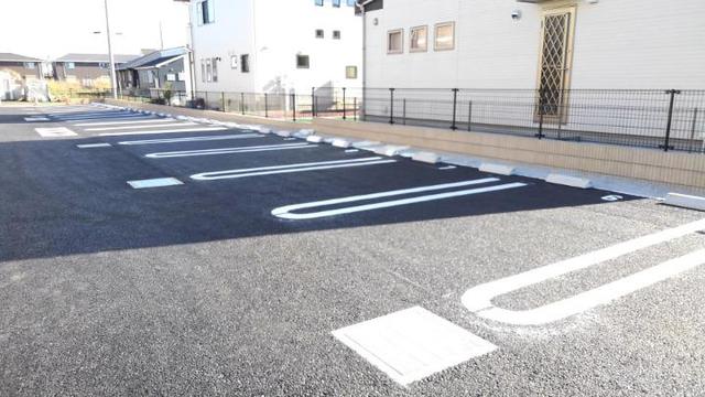 2/10 駐車場