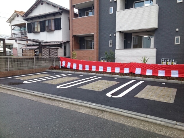 2/8 駐車場