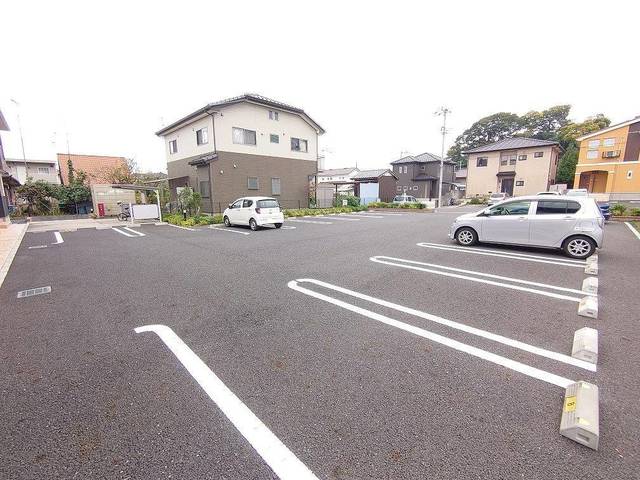 14/20 駐車場
