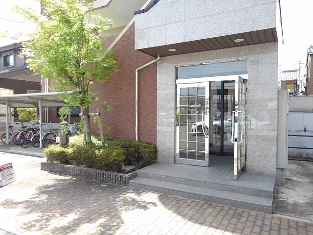 2/9 エントランス