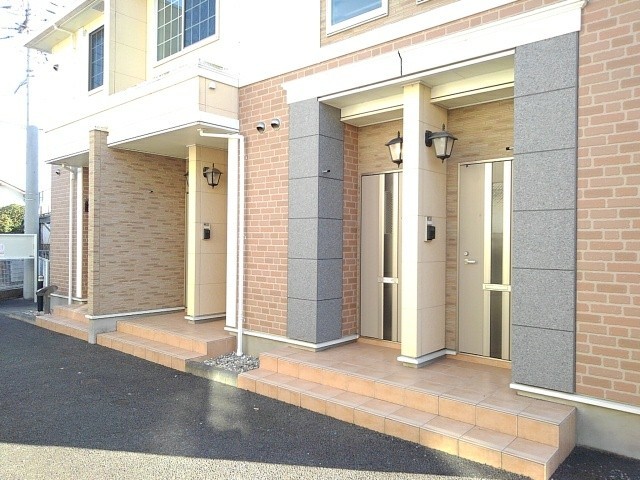 16/26 エントランス