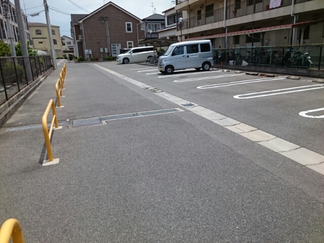 2/8 駐車場