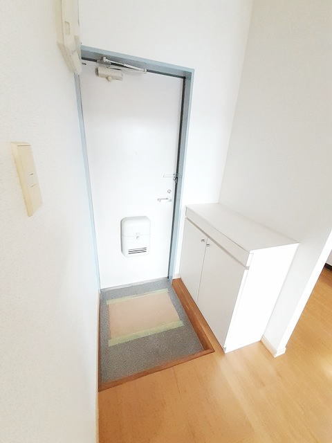 6/20 玄関