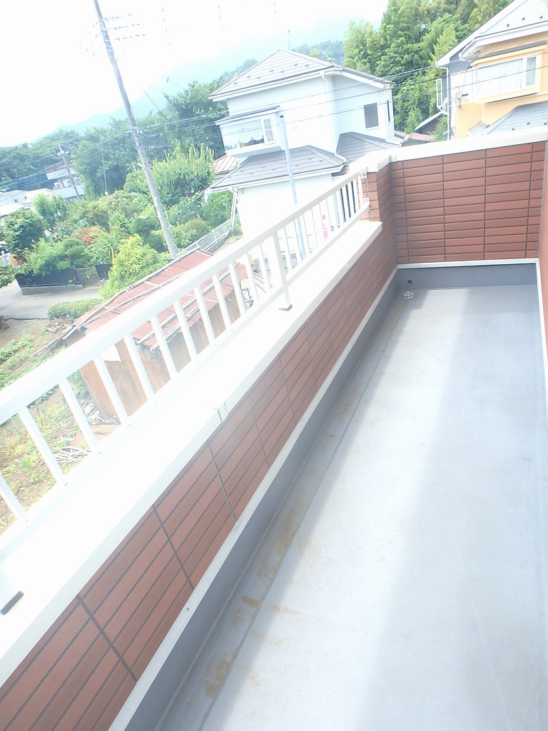 16/26 バルコニー