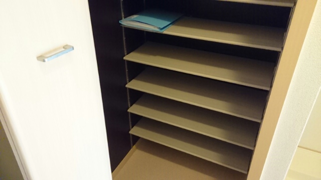 14/19 エントランス