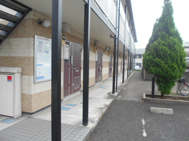 21/25 エントランス