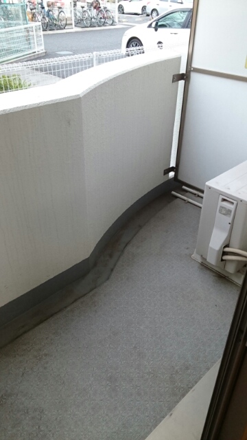 16/28 バルコニー