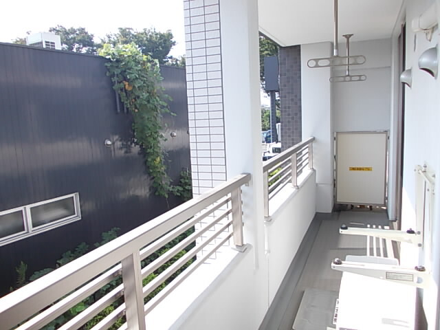 19/30 バルコニー