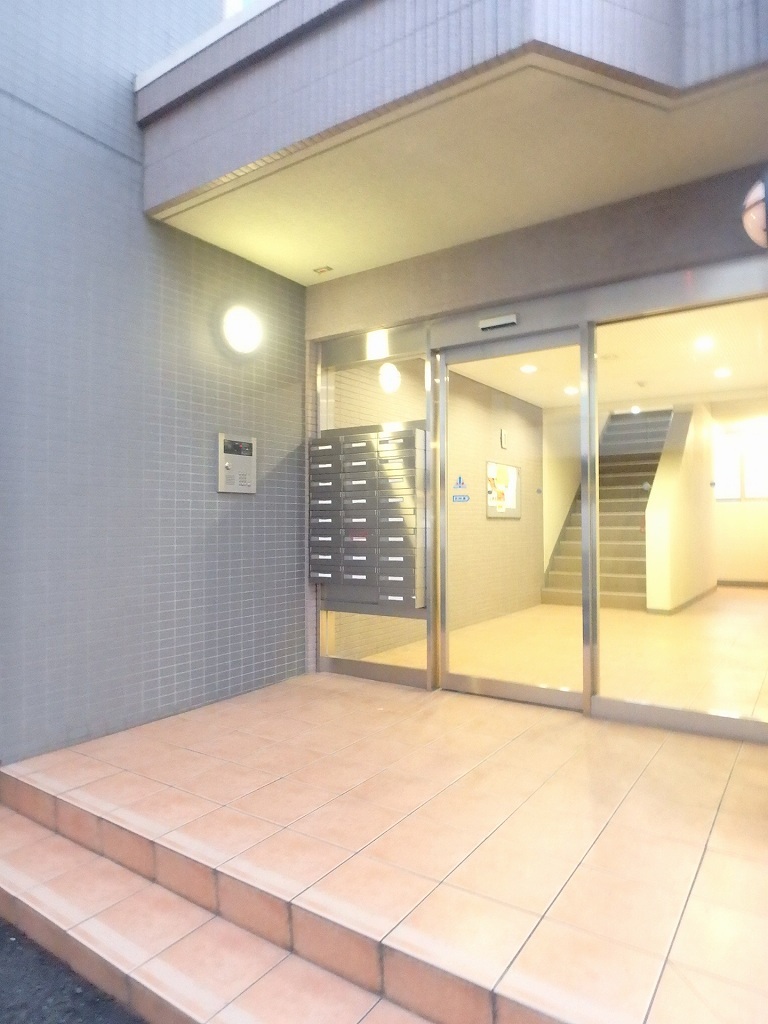 2/10 エントランス