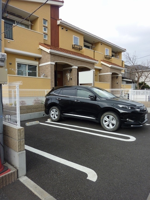 20/26 駐車場