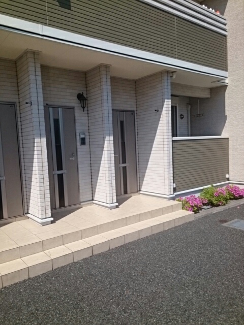 19/25 エントランス