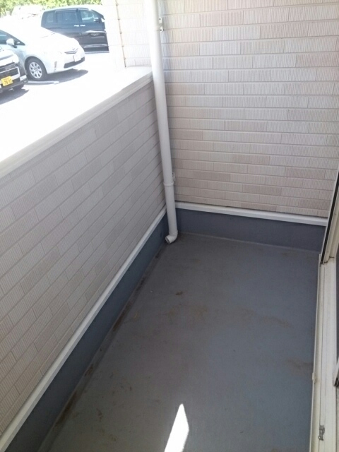 16/25 バルコニー