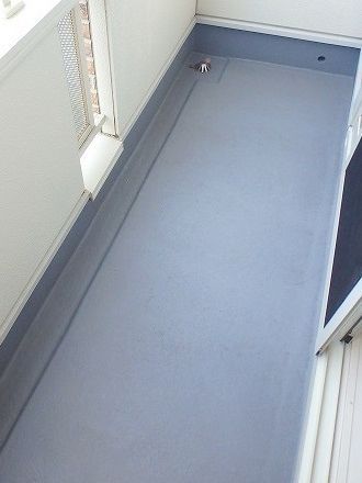 18/27 バルコニー