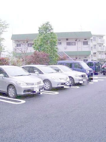 21/27 駐車場