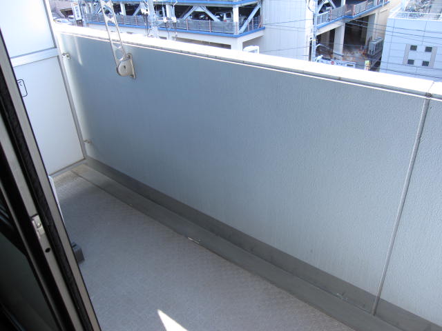 15/22 バルコニー