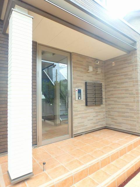 13/20 エントランス