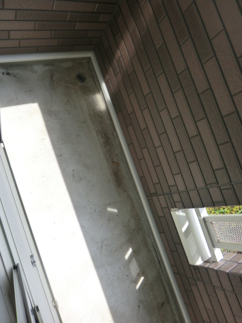 19/28 バルコニー