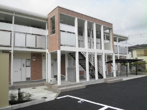 18/27 エントランス