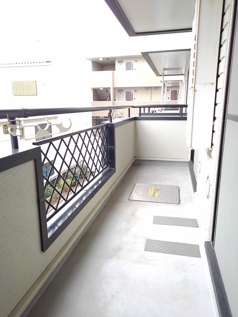 16/25 バルコニー