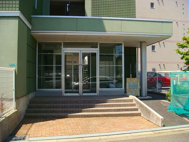 13/24 エントランス