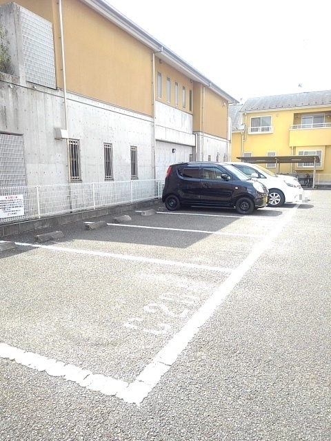 20/26 駐車場