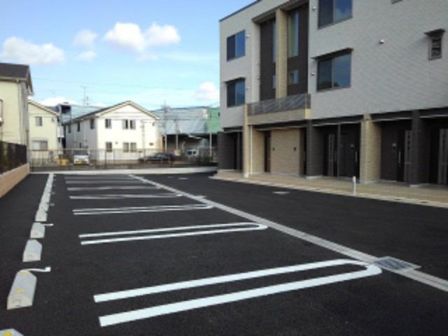 19/28 エントランス