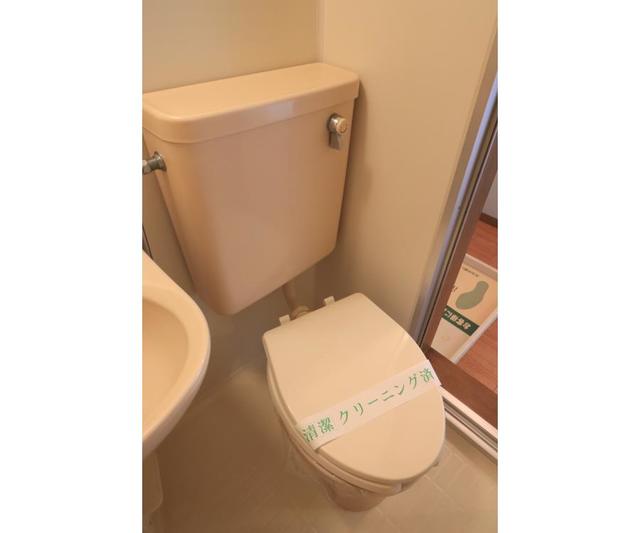 24/29 トイレ
