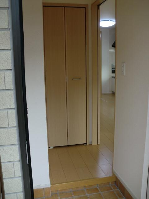 15/21 エントランス