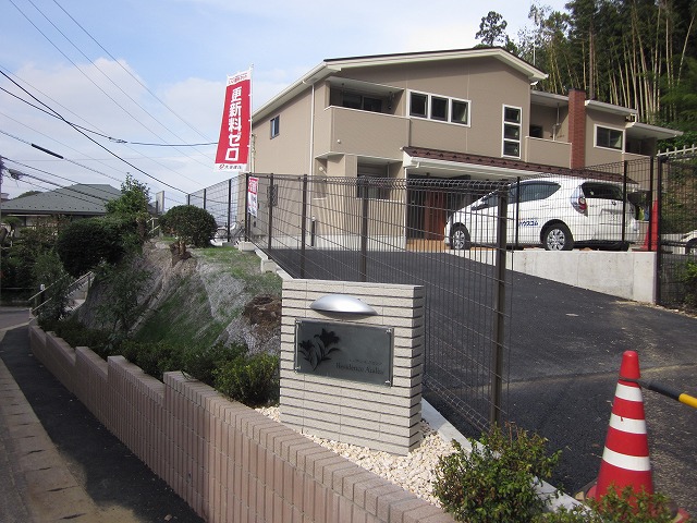 22/28 駐車場
