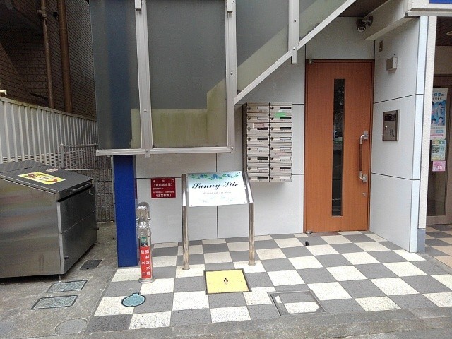 14/22 エントランス