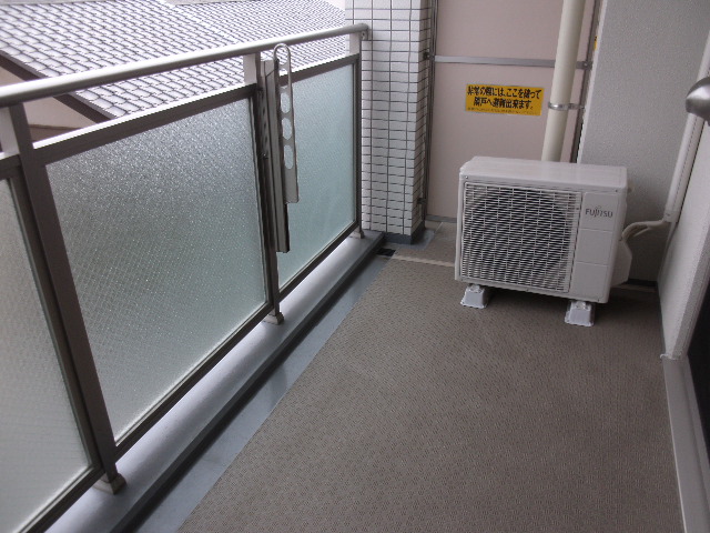 17/28 バルコニー