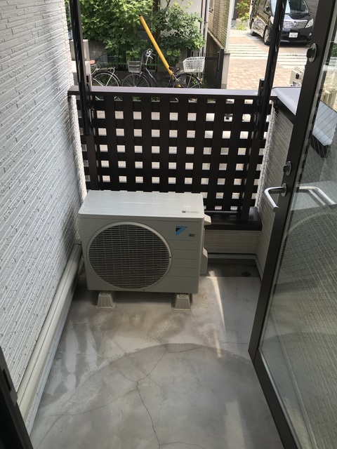 18/25 バルコニー