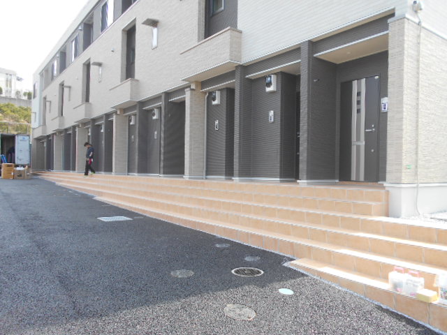 20/27 エントランス