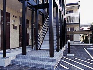 14/19 エントランス