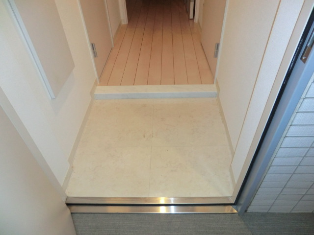 7/30 玄関