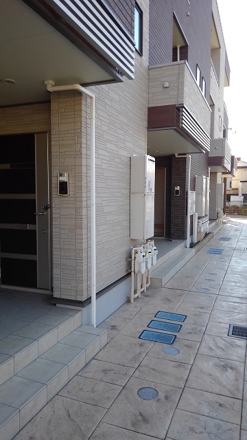 16/22 エントランス