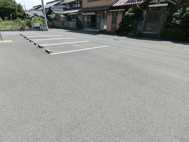14/20 駐車場