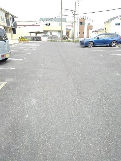 14/20 駐車場