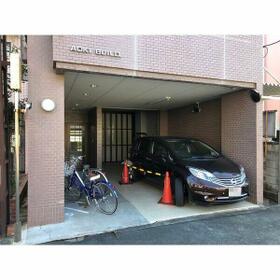 16/17 エントランス