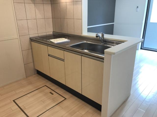 13/28 キッチン
