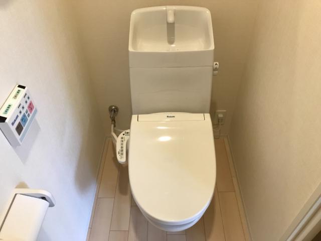 16/28 トイレ