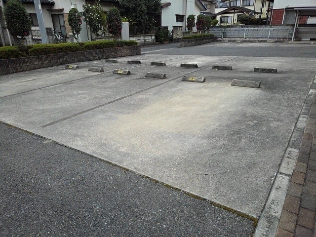 14/20 駐車場