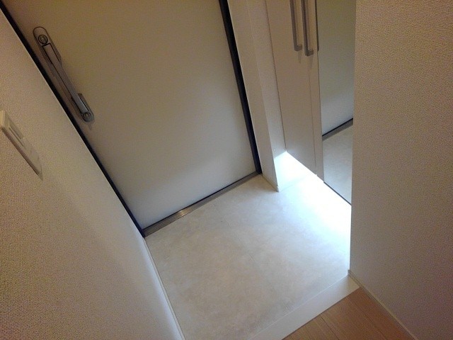 6/20 玄関