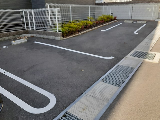 2/8 駐車場