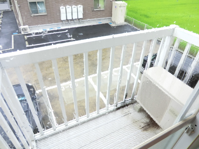 18/30 バルコニー