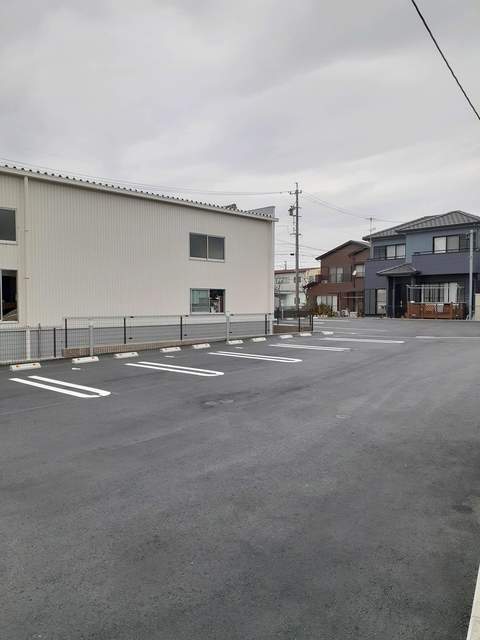 14/20 駐車場